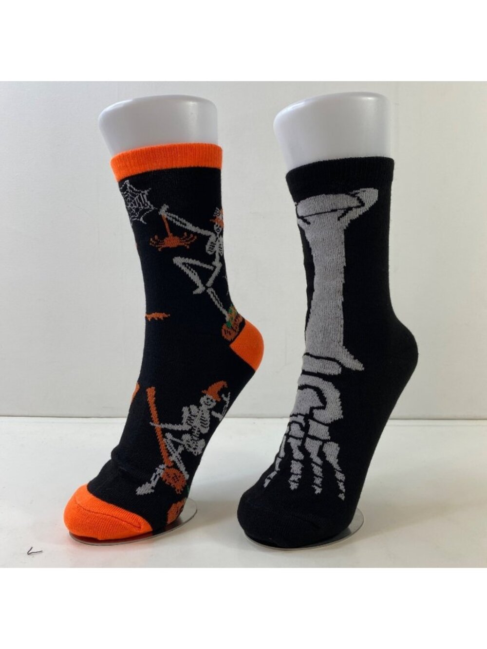 Womens Crew Socks Set 2 Halloween Skeletons Spiders Webs Black Orange White